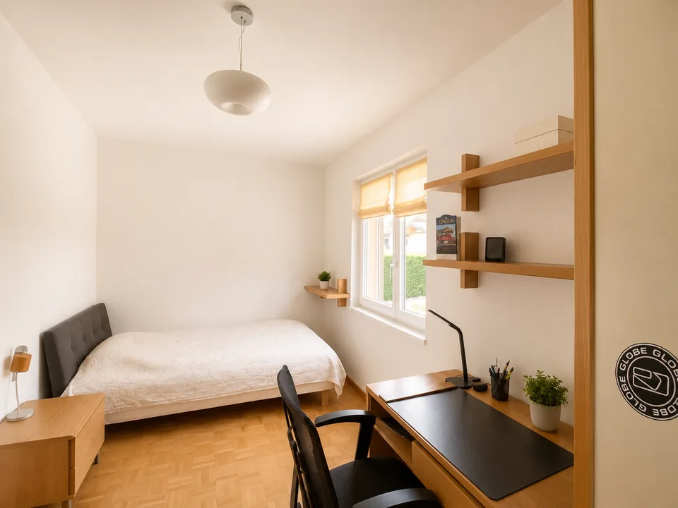 VACALLO - BRIGHT PROPERTY WITH PRIVATE GARDEN FOR SALE