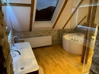 Attico 3,5 locali - Penthouse + Casa degli ospiti. Opzione: Casa a più generazioni