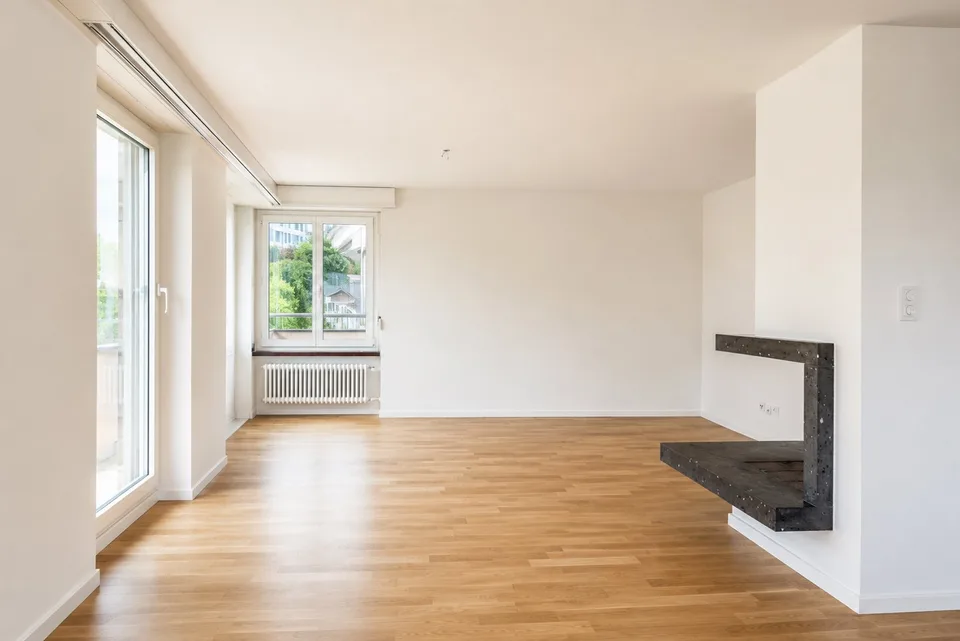 Schöne helle 4.5-Zimmer-Attikawohnung mit Terrasse