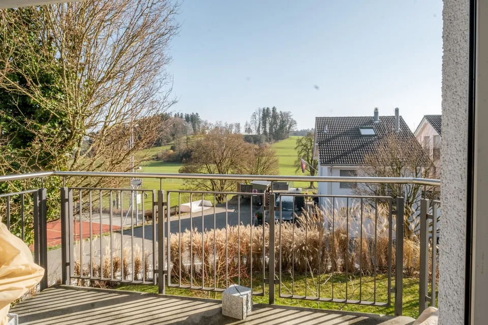 Family-friendly living in a sunny location