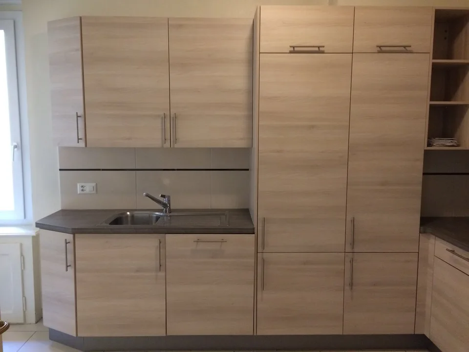 Sehr schönes Apartment mit viel Charme, geräumig und hell mit schöner Aussicht auf den See