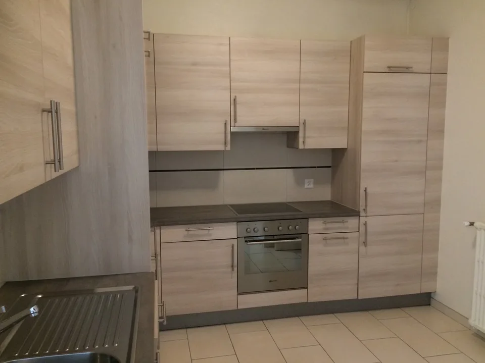 Sehr schönes Apartment mit viel Charme, geräumig und hell mit schöner Aussicht auf den See