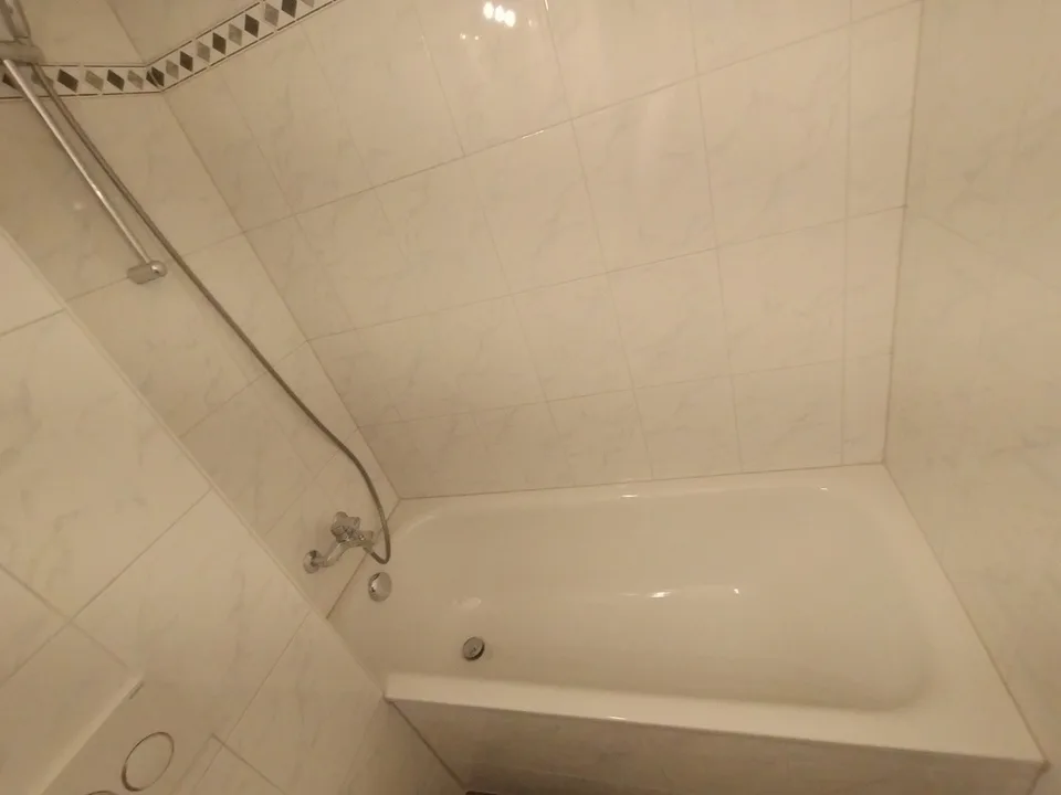Im Zentrum von Malley prächtiges renoviertes Apartment mit Balkon und Aussicht