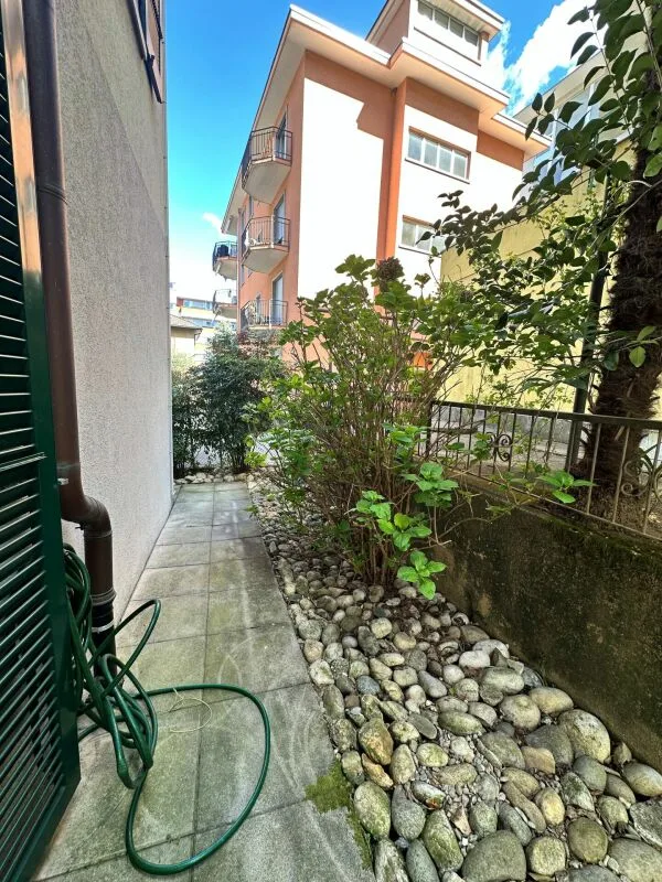 3-room apartment with garden