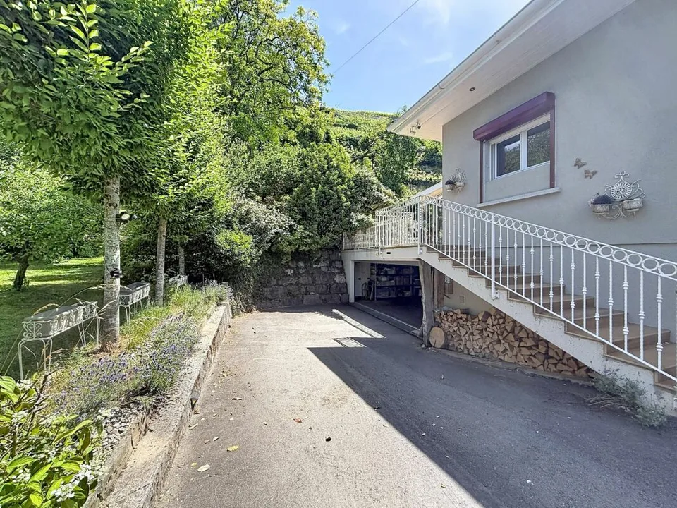 Gemütliche Villa im Erdgeschoss mit herrlichem Blick auf die Berge und die Dents-du-Midi
