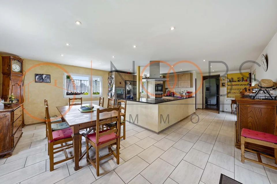La Jonchère - Val-de-Ruz: individual villa with 5 rooms and garden