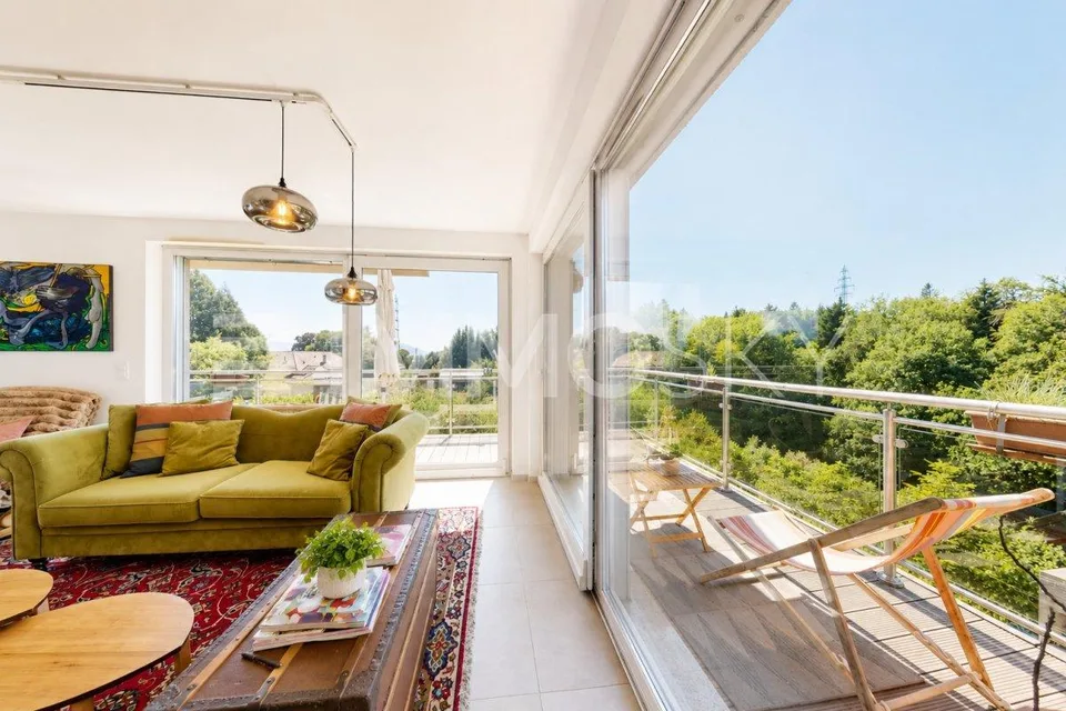 Lausanne: 4.5 rooms with large balcony and forest view