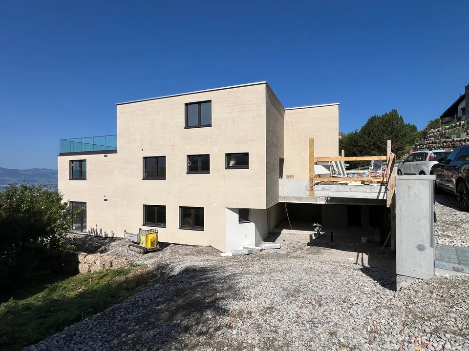 NEUBAU