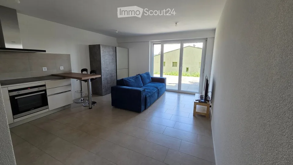Studio meublé avec terrasse location semaine/mois/saison
