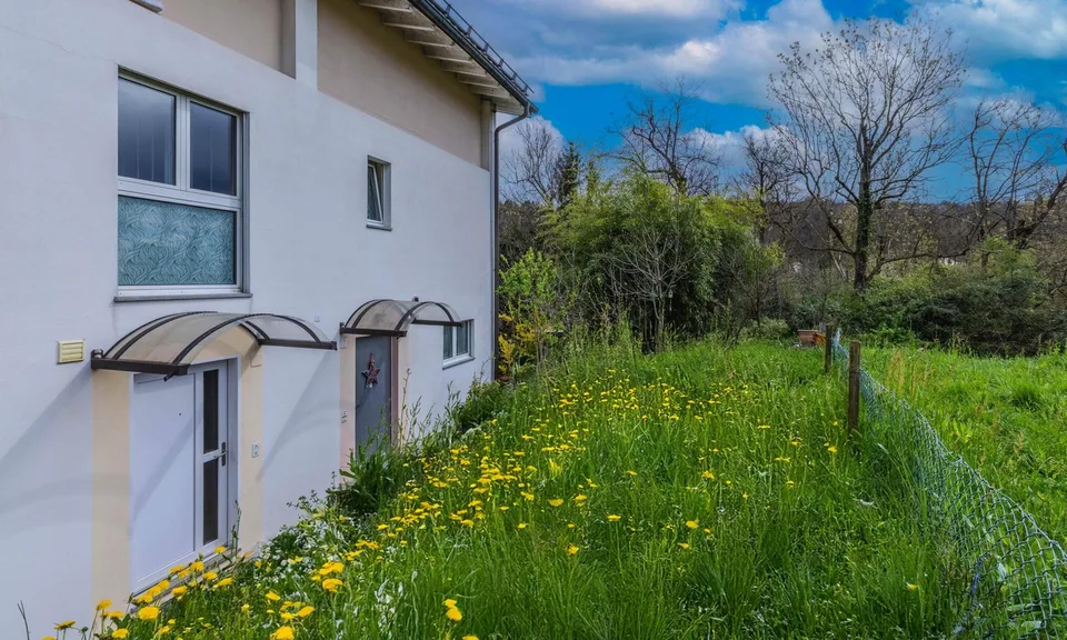 Gelegenheit - Großes Einfamilienhaus 4.5 Zimmer mit Garten in Muzzano