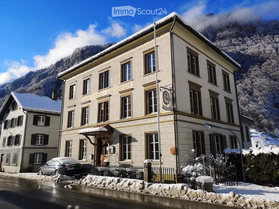Chambre charmante dans une maison historique (près de la cascade)