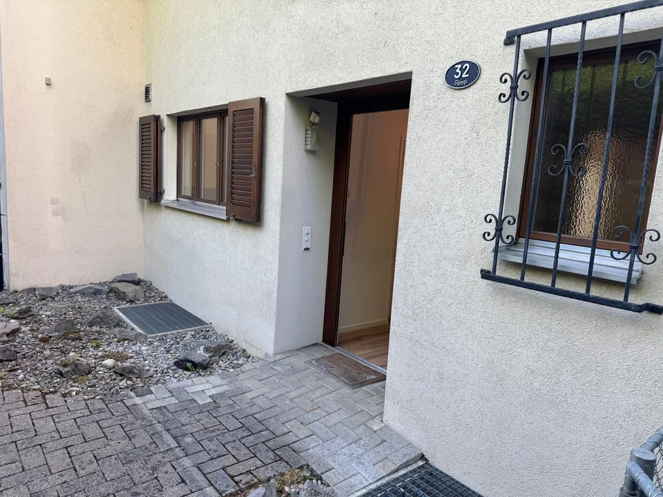 5.5-Zimmer-Reiheneckhaus mit Garten in Adligenswil mieten