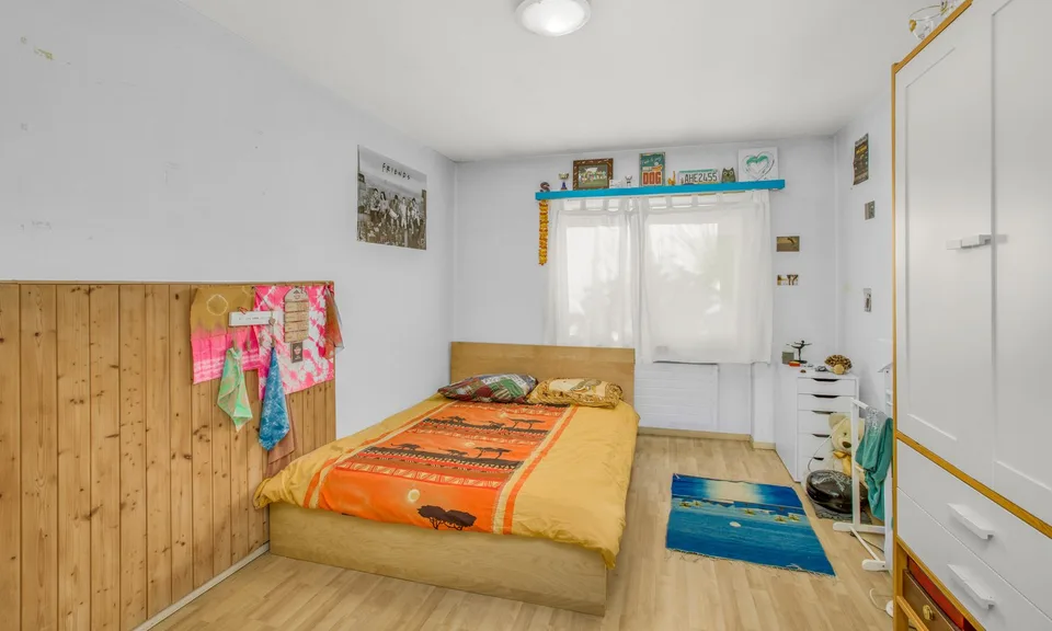 Exklusiv-Villa 6.5 in der Nähe des Sees mit Garten in Caslano