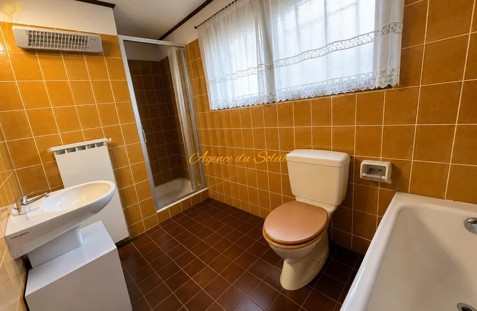 Fort potentiel pour cette maison comprenant 2 appartements séparés, située à 5 minutes en voiture de Crans-Montana !
