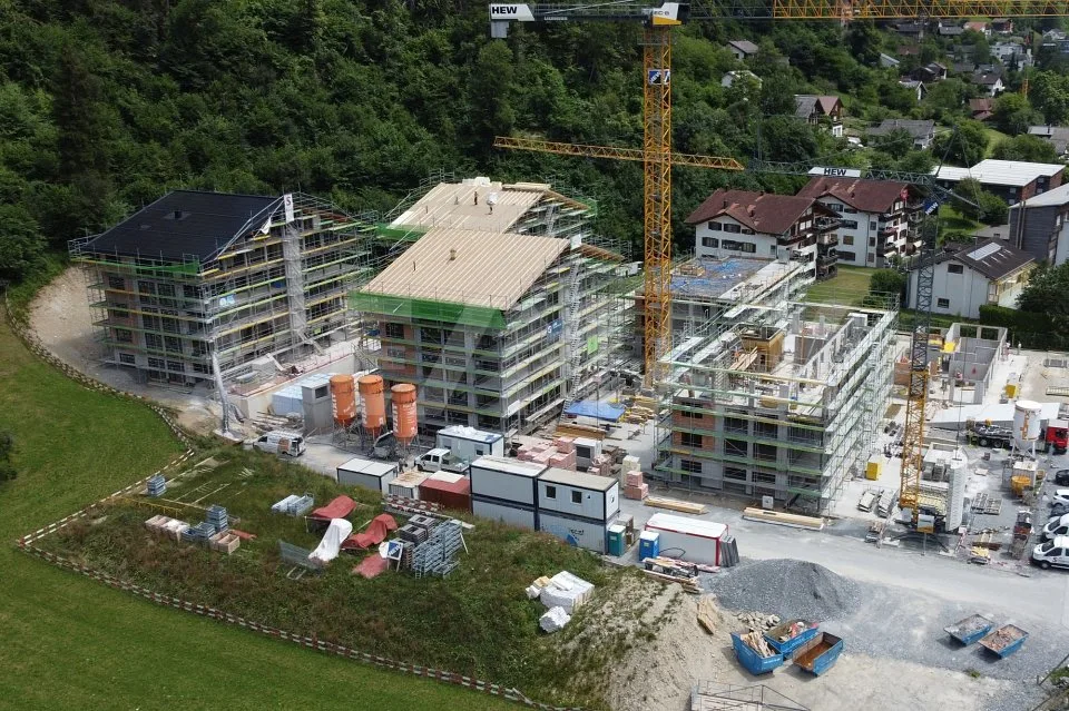 Sustainable Living Garglas.ch - 3.5-Room Apartment F6 with Solar Power Share