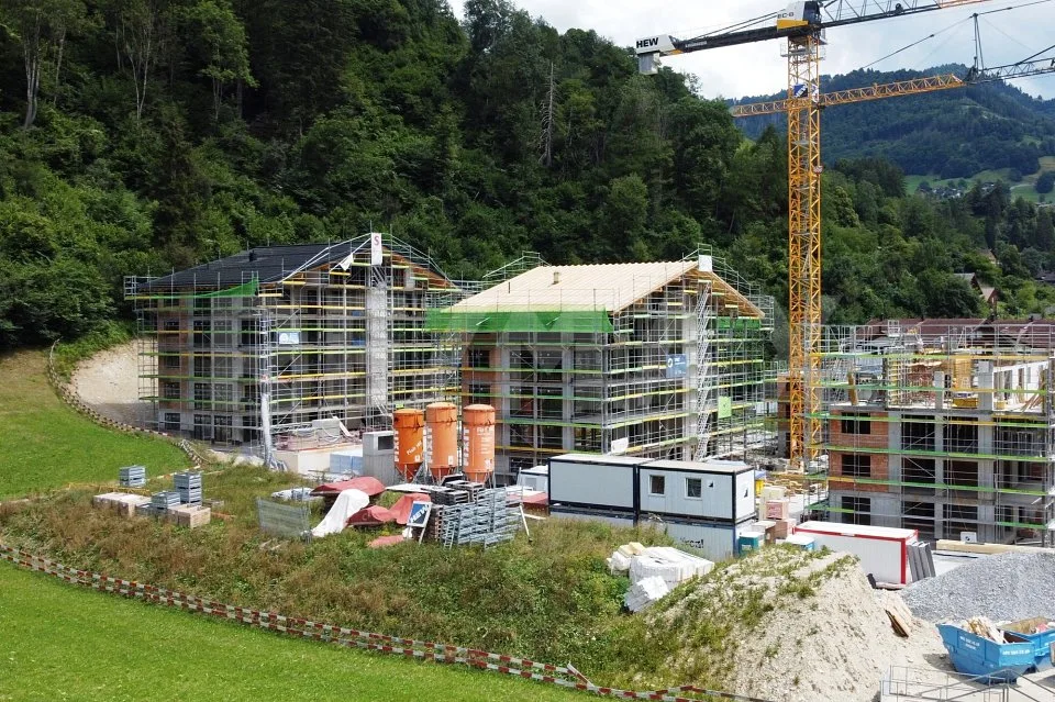 Sustainable Living Garglas.ch - 3.5-Room Apartment F6 with Solar Power Share