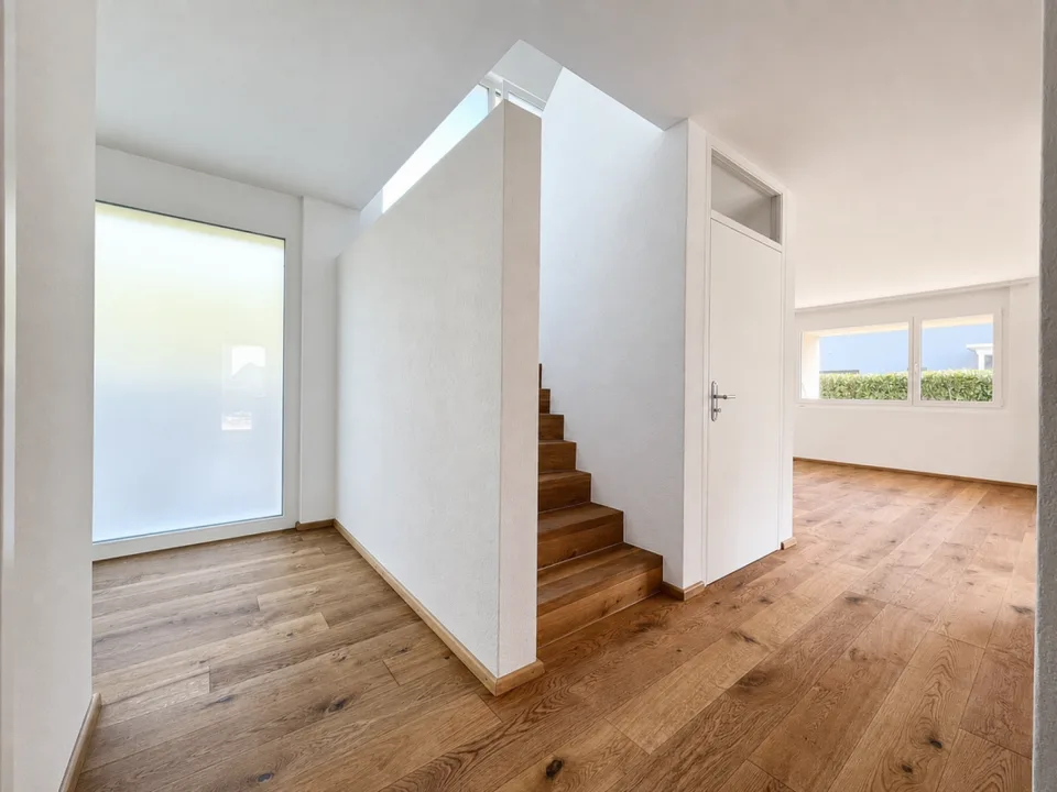 zu verkaufen Einfamilienhaus mit viel Grundstück