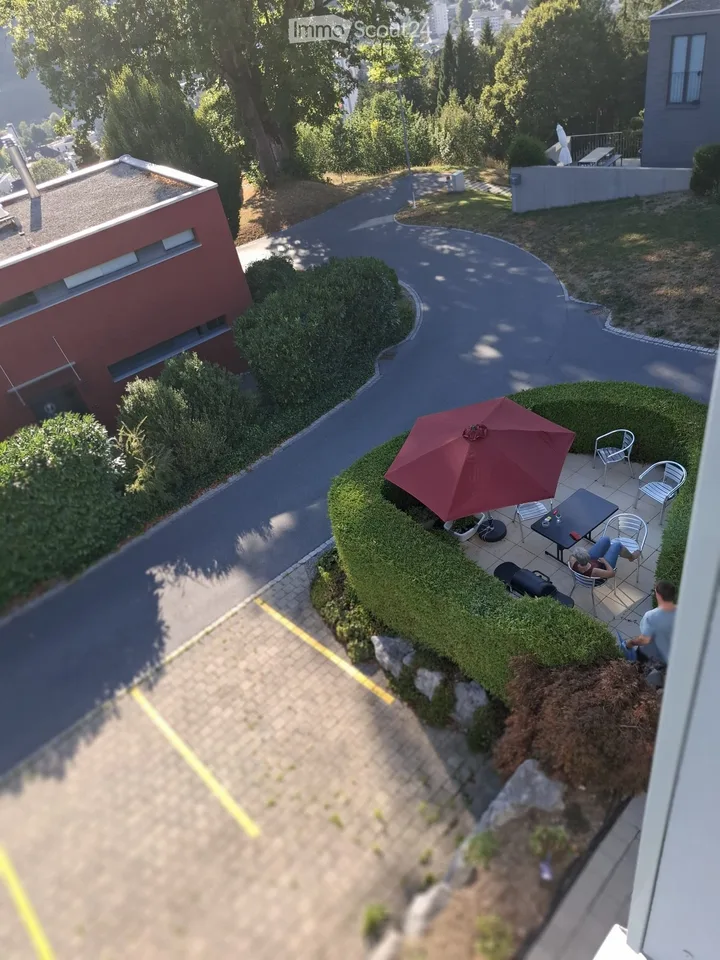 Helle 3-Zimmer-Wohnung mit Balkon und Garage in Wattwil