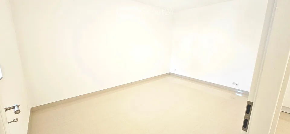 Spacieux, magnifique bureau/cabinet, 15 min de Lausanne, Morges, Yverdon avec bornes de recharge