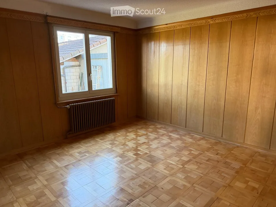 Bright 4-room old building apartment on the Kapuzinerhügel with a view