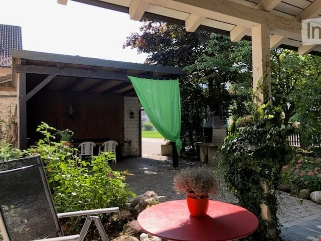 Bright 4-room old building apartment on the Kapuzinerhügel with a view