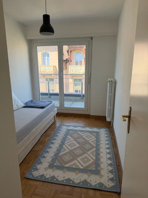 Übernahme des Mietvertrags Magnifique 2-Zimmer-Wohnung mit großer Terrasse, Seeblick & Alpenblick