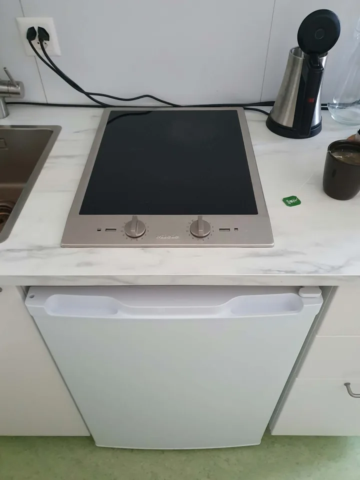 Übernahme des Mietvertrags: Studio ~36m² voll ausgestattet in der Nähe von Bellevaux (Lausanne)