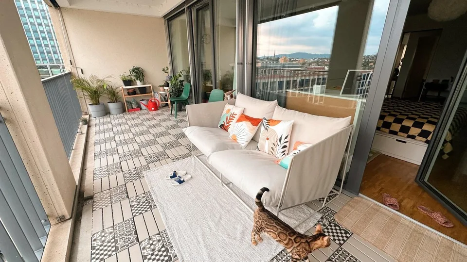 Large 3.5-room apartment with balcony and winter garden in Zürich-Oerlikon for rent