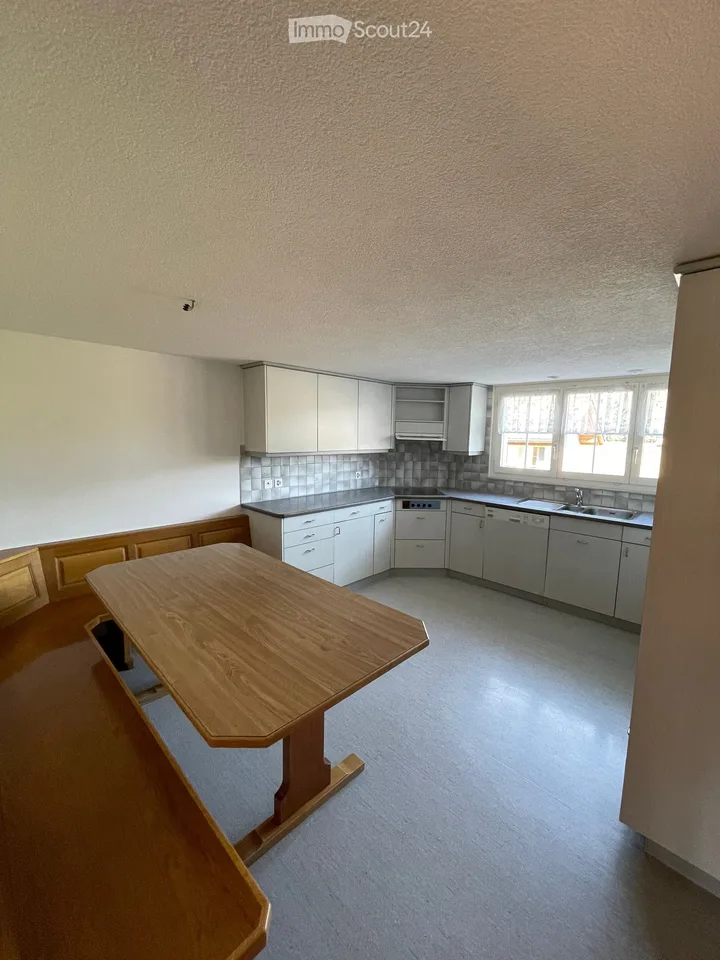 5.5-Zimmer-Doppel-Einfamilien-Bauernhaus in Niederbüren