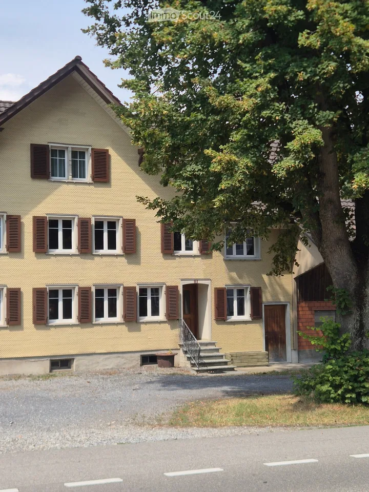 5.5-Zimmer-Doppel-Einfamilien-Bauernhaus in Niederbüren