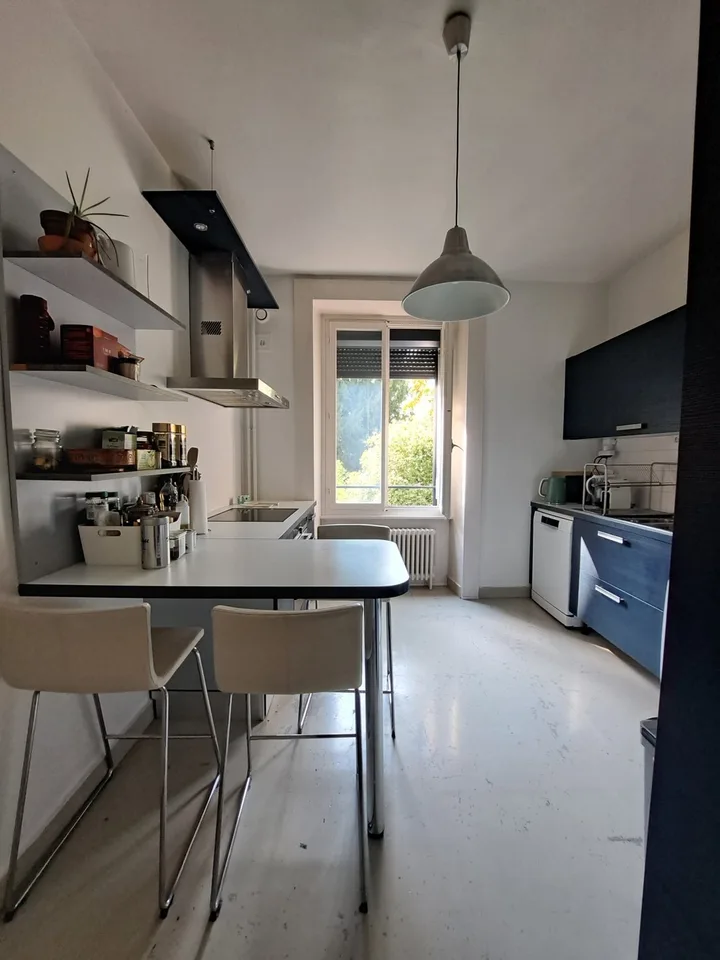 Schlafzimmer in Zentrum Genf, 5m vom Bahnhof