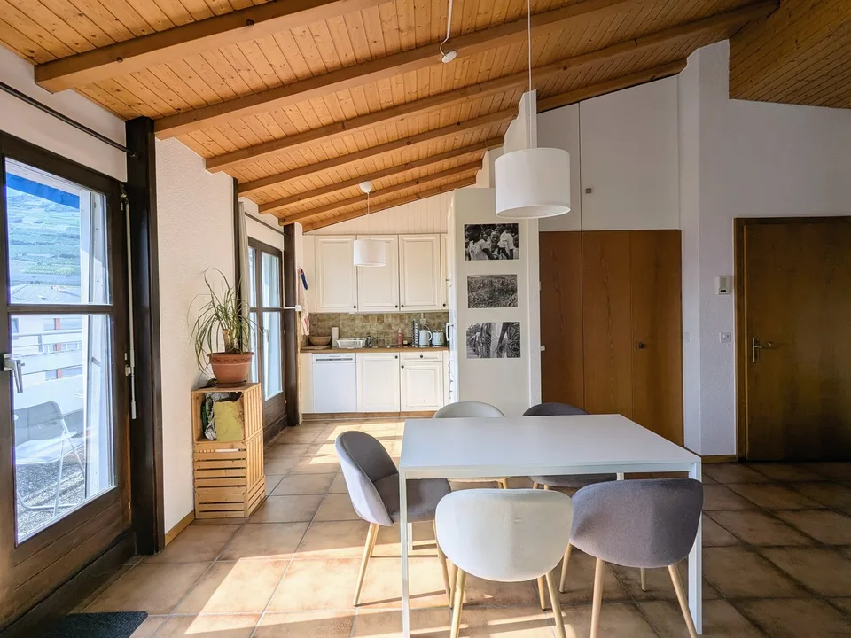 2,5 Zimmer mit Terrasse im Zentrum von Sion