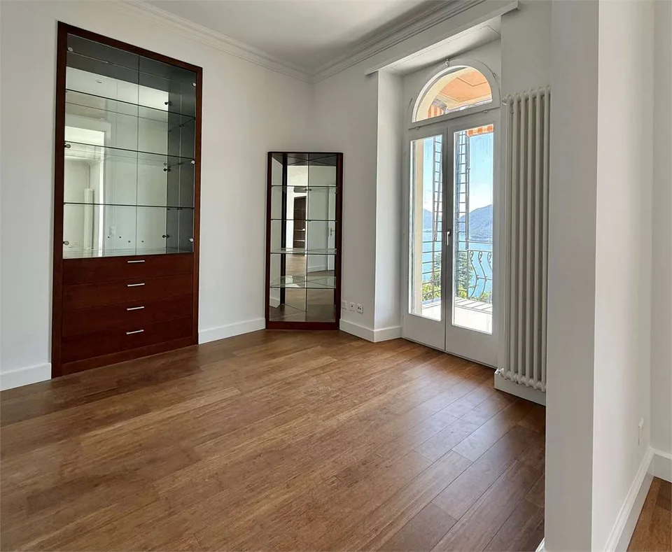 Appartement mit 5,5 Zimmern, Seeblick und Pool in Lugano Ruvigliana