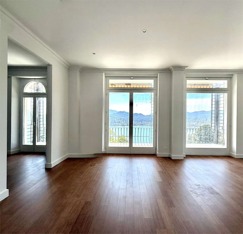 Appartement mit 5,5 Zimmern, Seeblick und Pool in Lugano Ruvigliana