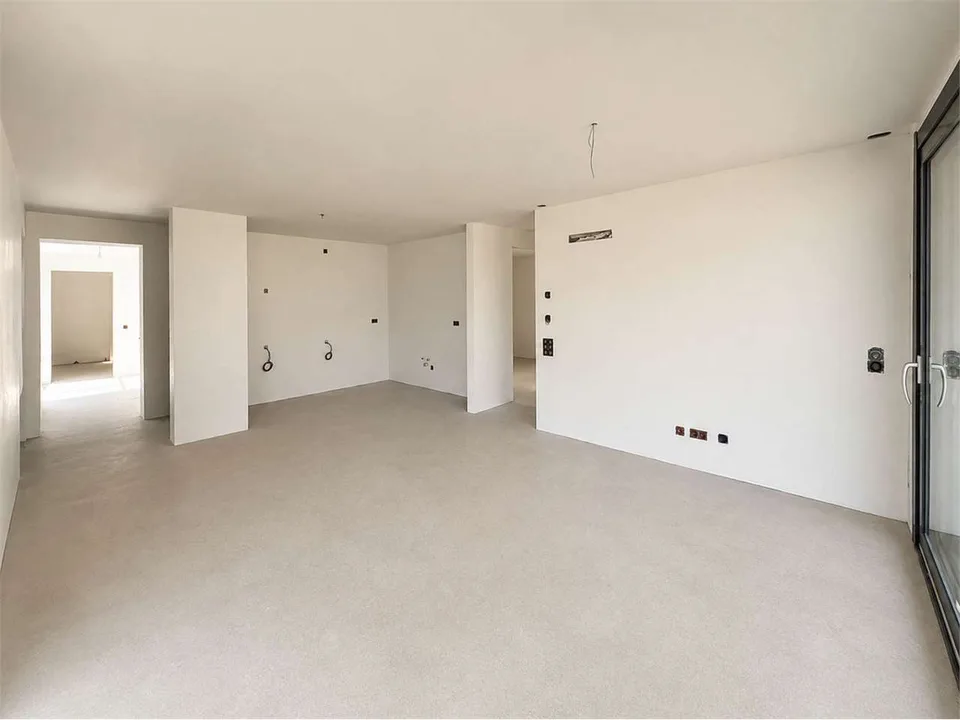 NEUE RESIDENZ, LETZTE ZWEI 3.5 ZIMMER WOHNUNGEN MIT PRIVATGARTEN