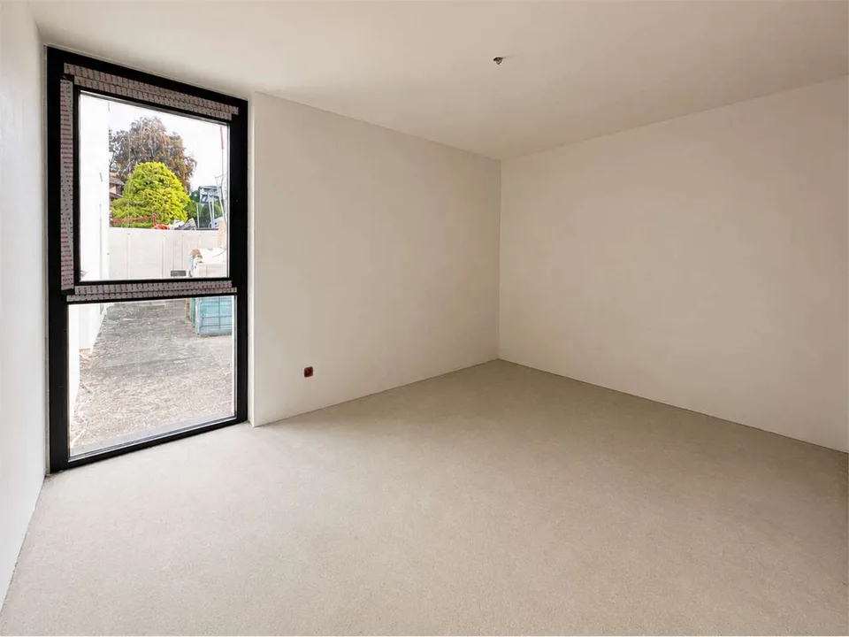 NEUE RESIDENZ, LETZTE ZWEI 3.5 ZIMMER WOHNUNGEN MIT PRIVATGARTEN