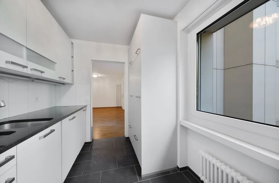 Spacious 5.5-room apartment in a family-friendly location