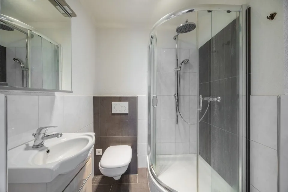 Spacious 5.5-room apartment in a family-friendly location