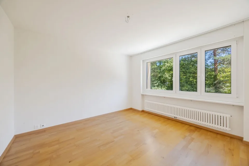Spacious 5.5-room apartment in a family-friendly location