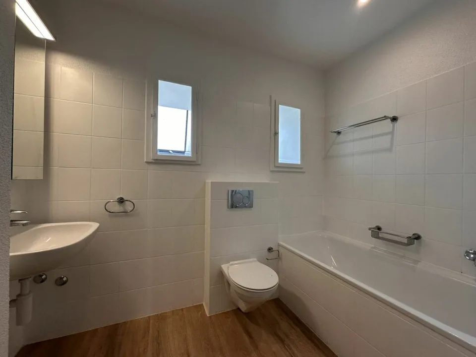 Meraviglioso appartamento di 6 locali all'ultimo piano di un edificio di carattere - Rue Edouard-Desor 3 a Neuchâtel