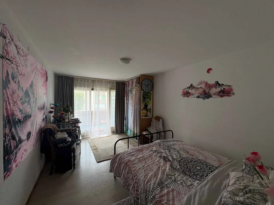 Elegante appartamento di 2.5 locali con balcone in un ambiente pacifico – foto 4 di 8