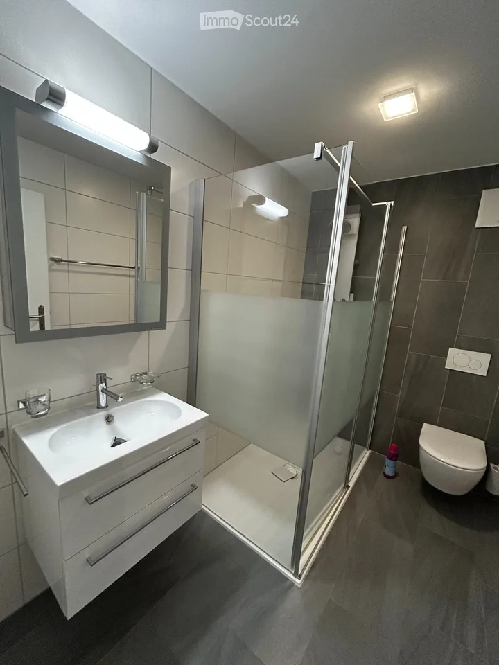 Fribourg, raro appartamento di 5.5 locali, 158m² - terrazza vetrate 42m²