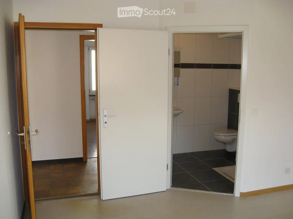 4.5 rooms, ground floor 92 m², Hauptstrasse 22 in Oltingen
