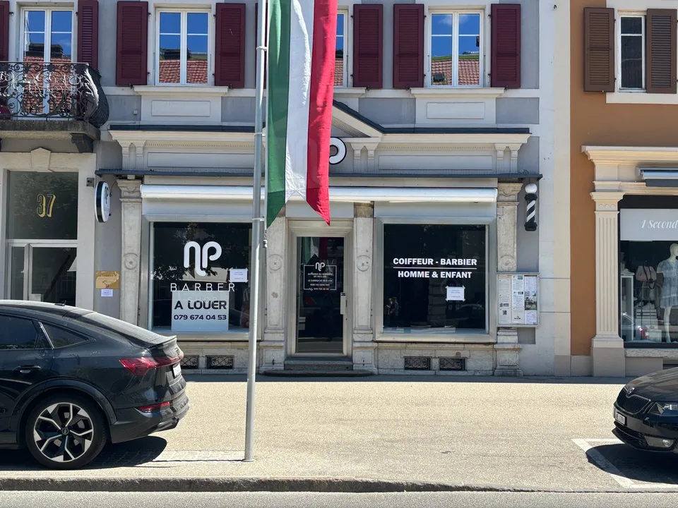 Local commercial situé au centre de La Chaux-de-Fonds