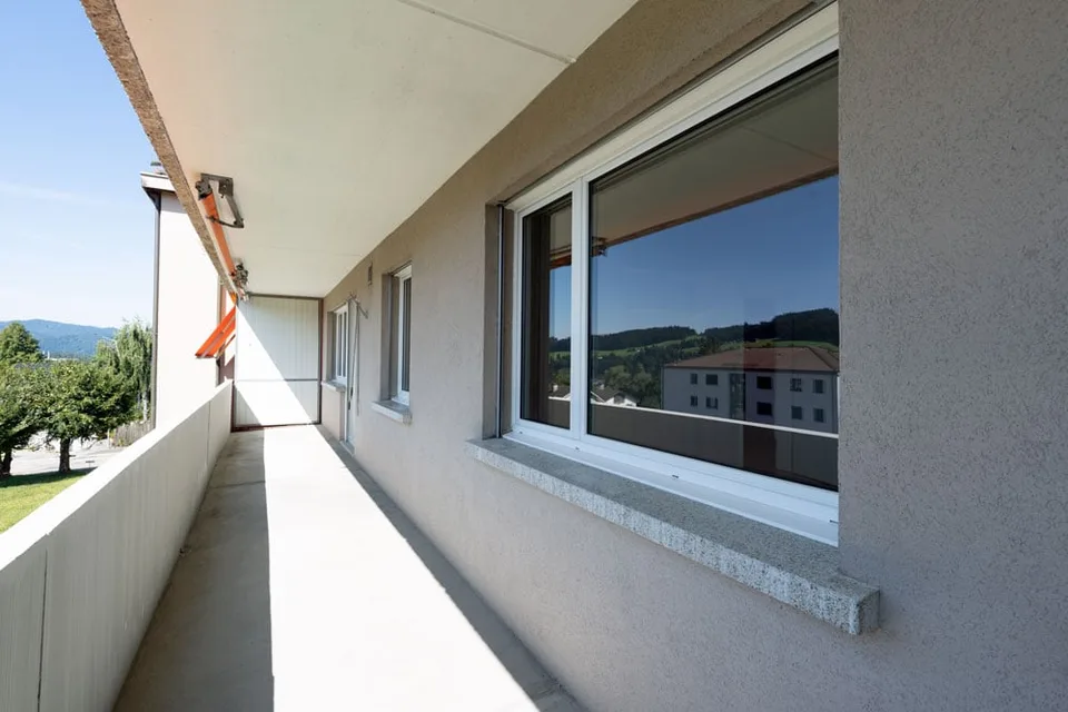 2.5-room apartment with balcony and beautiful view