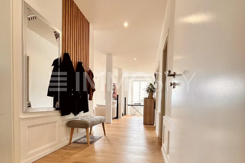 RESERVIERT - Geräumige Charme-Wohnung