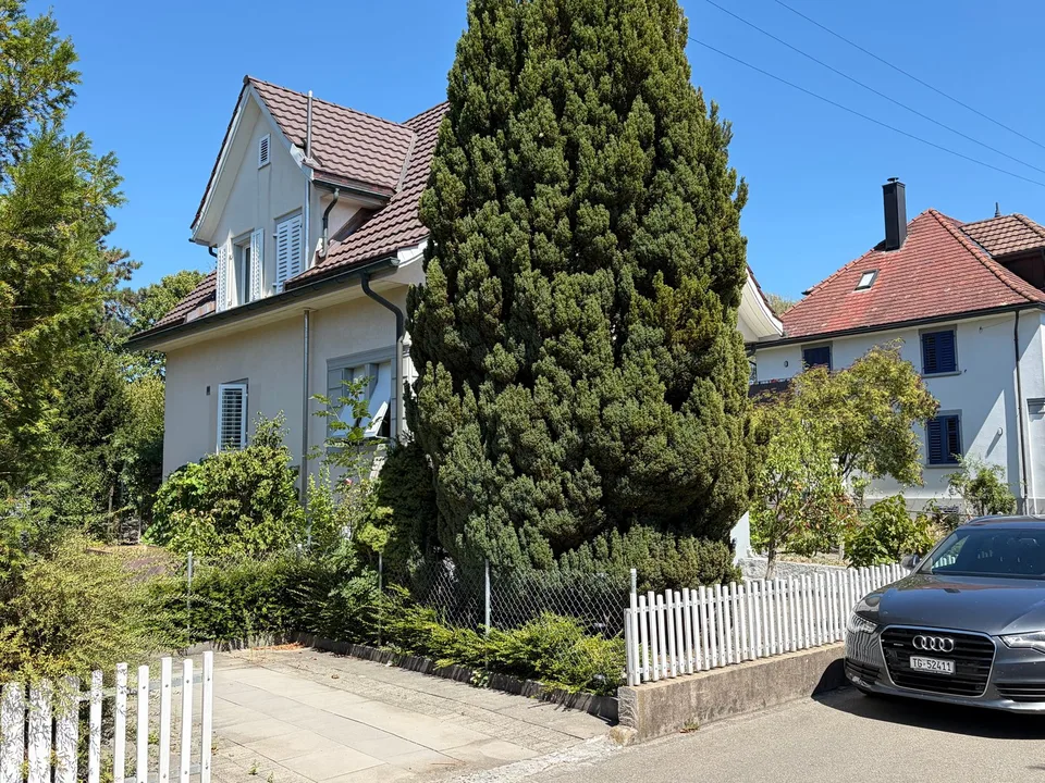 Charmantes Einfamilienhaus an sonniger Lage in Romanshorn