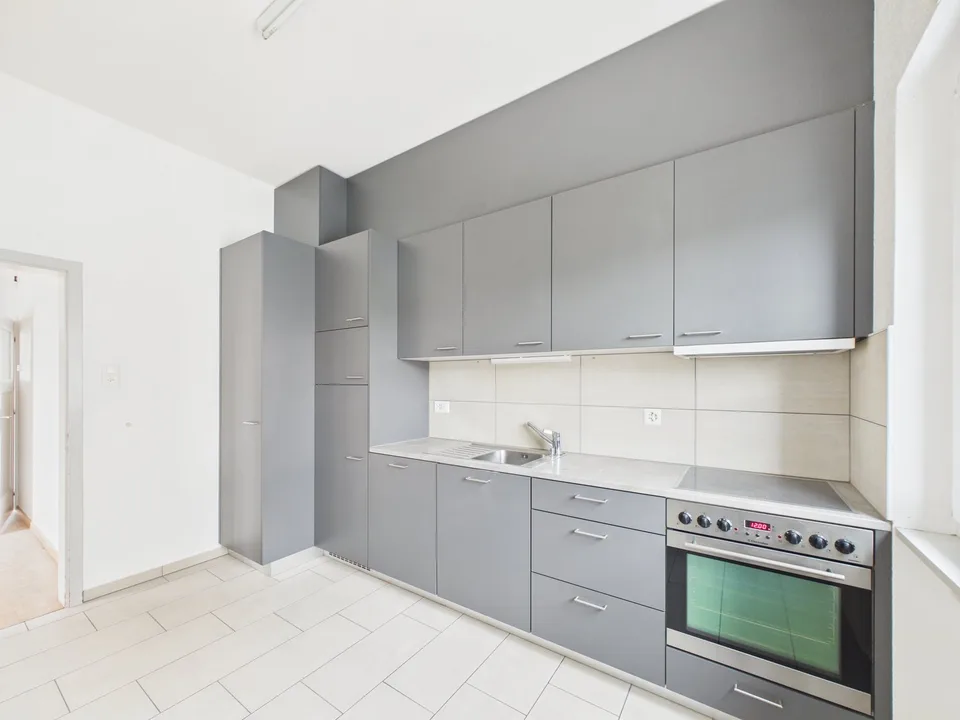 Beautiful 4.5-room apartment with balcony in Boécourt