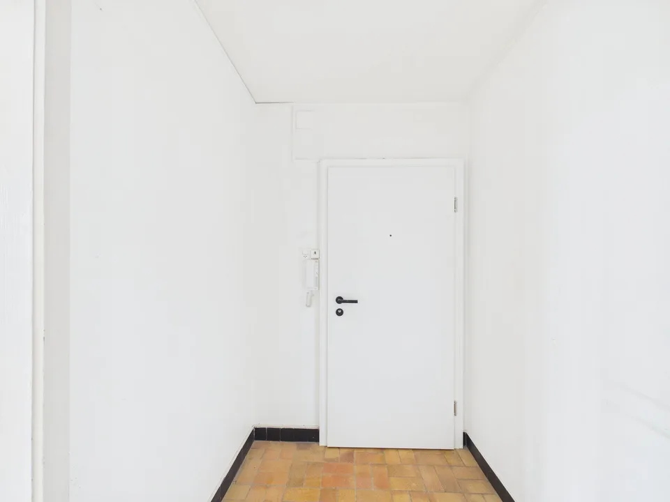 Beautiful 4.5-room apartment with balcony in Boécourt
