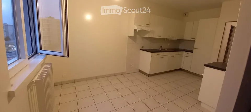 DRINGEND 4 Zimmer Petit-Saconnex